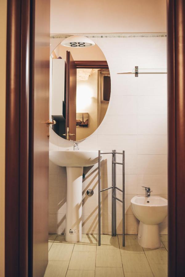Domus Vatican Walls Apartment Roma Exterior foto
